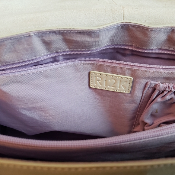 Gorgeous Ri2k Winter White Purse - Picture 6 of 9